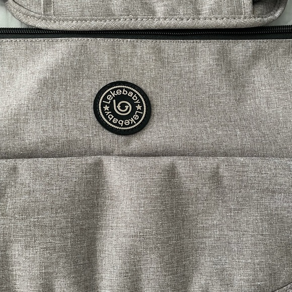 Baby diaper bag. Excellent condition - Picture 2 of 6